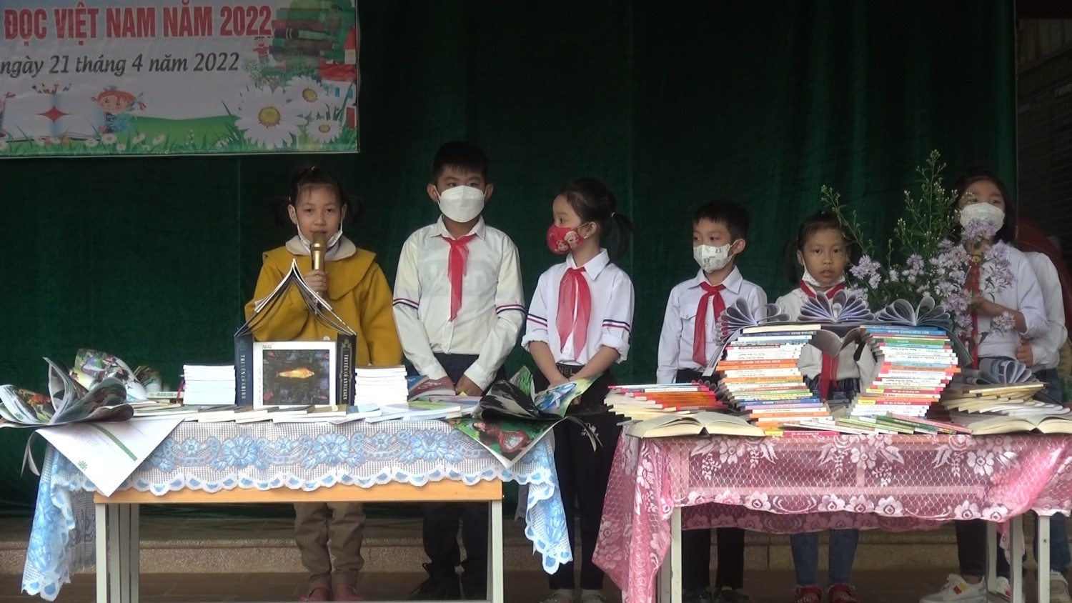 Mường Mùn tổ chức chương trình hưởng ứng ngày sách và văn hóa đọc Việt Nam