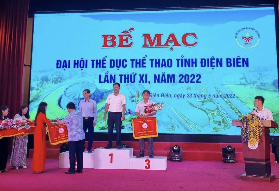 Đoàn VĐV hình bầu cua tôm cá
 đoạt giải ba toàn Đoàn tại Đại hội TDTT tỉnh Điện Biên lần thứ XI, năm 2022